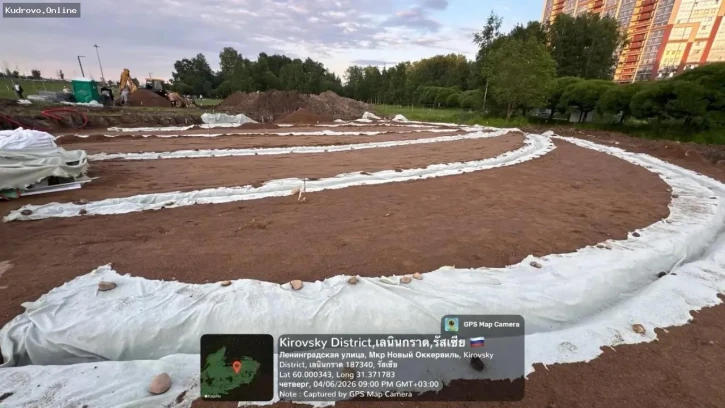 Строительство детской площадки в парке «Оккервиль» близится к завершению