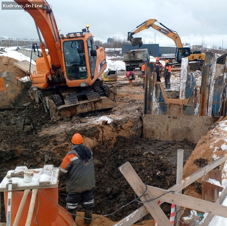 Дорожные работы в Кудрово продолжаются зимой